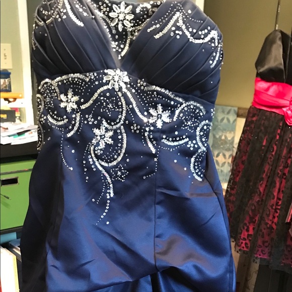 Prom Dress - Picture 2 of 3